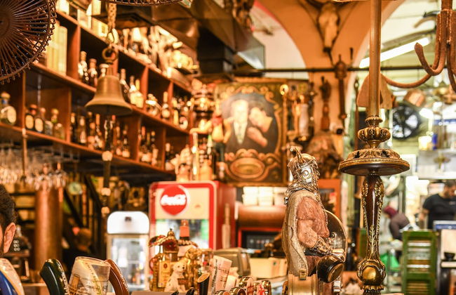 Vintage Charm 1BR Apt w Balcony & View - Foto 20