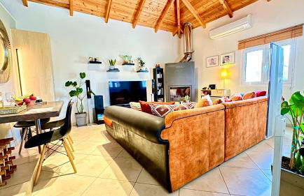 The Secret Garden at Villa Georgia Kalamata - Foto 11