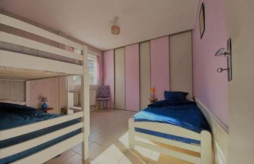 Calme et nature proche centre-ville et rivière - Foto 9