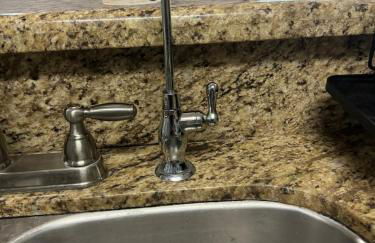 Charming 3-Bedroom Retreat in Prime Neighborhood - Foto 5