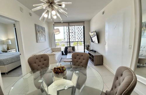 Resort Style Luxury Living in Doral, Miami - Foto 5