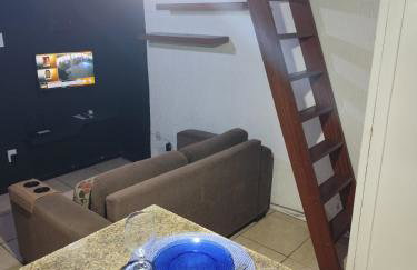 Loft com mezanino aconchegante no centro de Teresópolis RJ - Foto 18