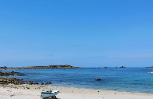 Belle Vue Phare St Mathieu, 100 m plage du Bilou, proximité immédiate Gr34, piscine chauffée - Foto 29