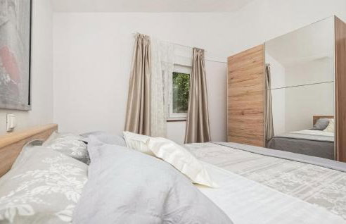 2 Bedroom Stunning Home In Desne - Foto 40