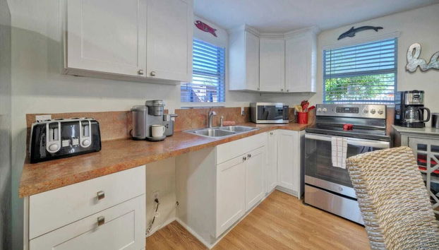 Rock the Boat by Avantstay 5 Blocks to Beach - Foto 5, Cocina privada