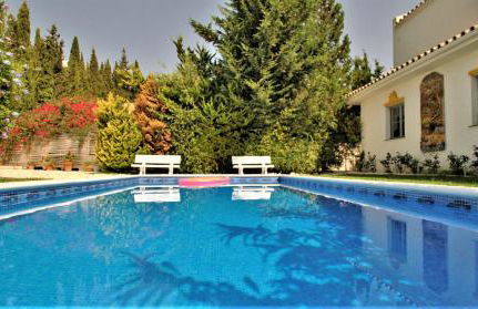 Holiday villa in 10 min from Fuengirola beach with sea views pool BBQ parking WiFi aircon big garden - Photo 30