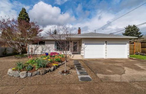 Colorful 50's Ranch in the Heart of Eugene - Foto 24