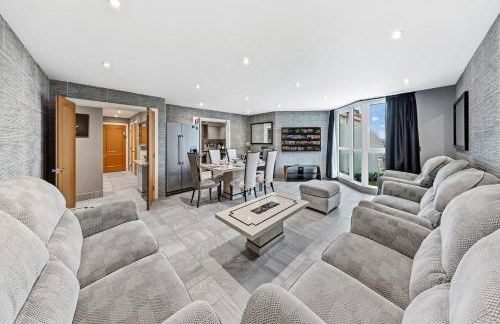 Modern 2 Bed with Balcony & London Eye Views - Foto 1