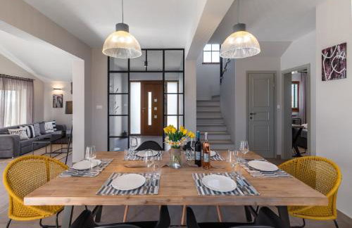 Villa in Motovun with Private Pool and Views - Foto 9