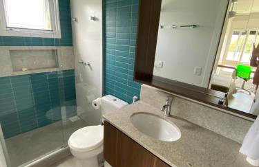 Casa com Piscina e SPA em Condominio a Beira da Lagoa de Ibiraquera - Photo 33