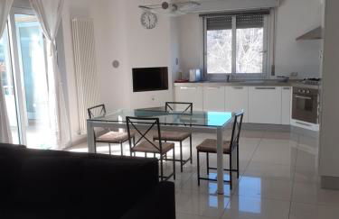 GOLD HOUSE - Photo 4