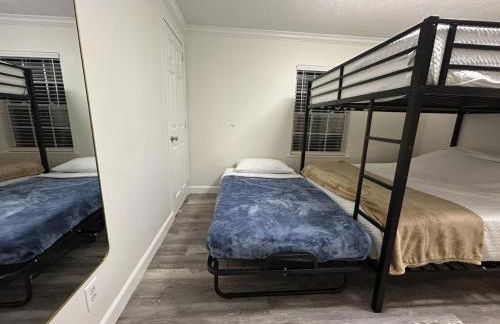 Stillwater Hollow - For 10! - Foto 39