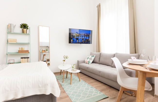 CHILL Apartments - Photo 26