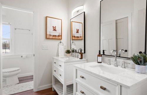 RiverNest - 1700 feet of Private Frontage on the Pemi River - 25 Acres, Sleeps 16, Close to Golf, Skiing, Hiking - Foto 59