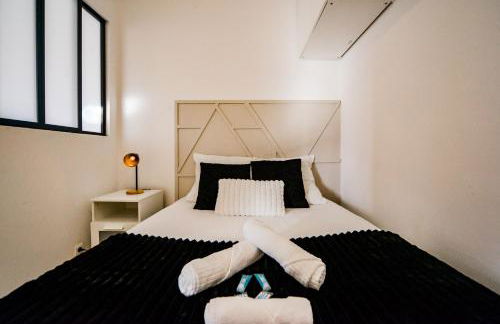 Le Mirage Des Sables - Parking - Netflix - Photo 3