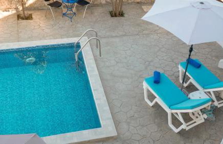 Greek Style Ground Floor Apartment & Pool - Foto 9