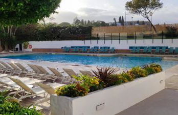 Bright & Cozy studio in the center of Puerto Banus, pool and terrace. - Foto 19