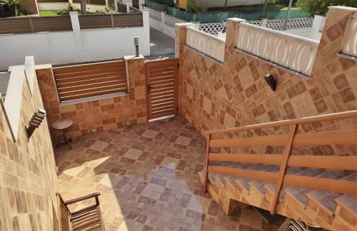 Adosado con piscina y parking - Photo 4