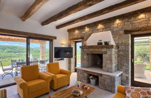 Authentic Villa Bani - Four Bedroom Villa With Pool - Foto 4