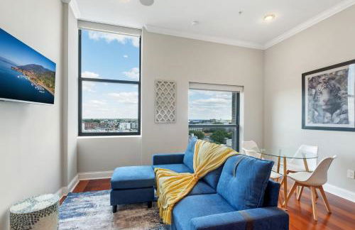 Lavish 1BR with Pool & Gym Access - Foto 1