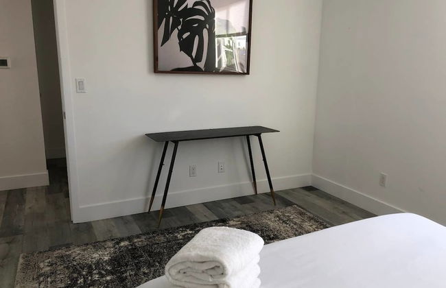 Brand NEW Luxury Spacious 3bdr Townhome Close to 3rd St - Photo 7