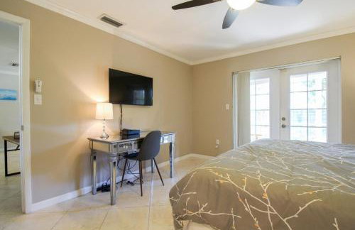 Charming 2 BR home minutes from Siesta Key beaches - Destination Paradise - Foto 6