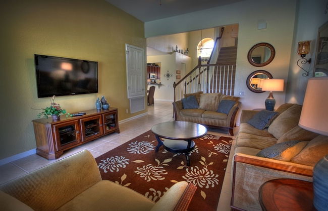 5BR 5BA Home in Windsor HIlls by CV-2622 - Foto 16