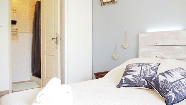 Cosy Holiday Home With Private and Heated Pool, Roaix-formerly TUI Ferienhaus - Foto 5, Habitación