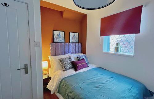 Darfield 4 Bedrooms Home 6 Beds 2 Showers Driveway Parking For Business Stays - Foto 5