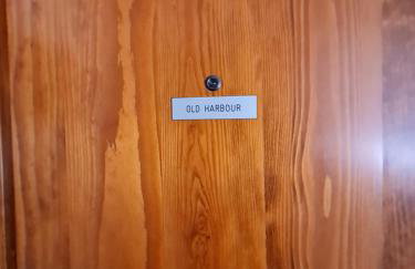 Old Harbour - Photo 16