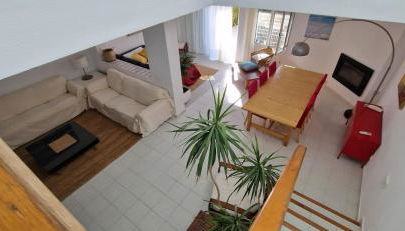 Seafront House,Sea Views,Pool and BBQ, Airport 10 mns - Photo 2