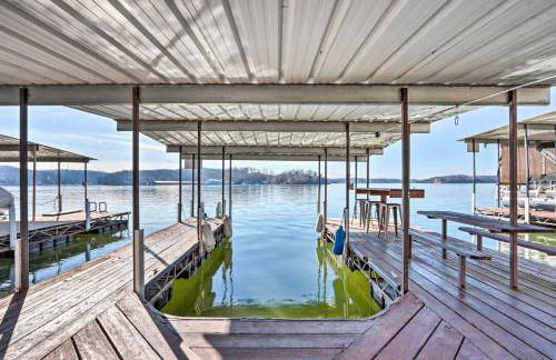 Lakefront Ozarks Home Deck and Boat Dock! - Foto 28