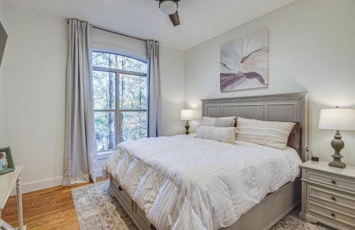 Waterfront Terry Home with 3 Decks and Hot Tub! - Foto 19