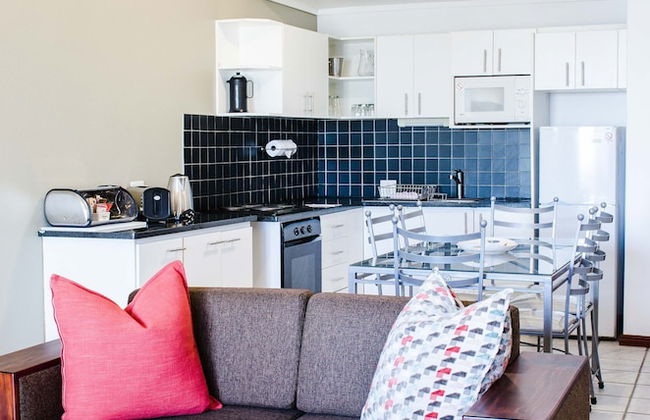 Strand Pavilion - Photo 24