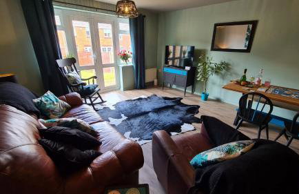 The Farrier's 3 bedroom comfy and cosy bolt hold close to Cannock town centre - Foto 10