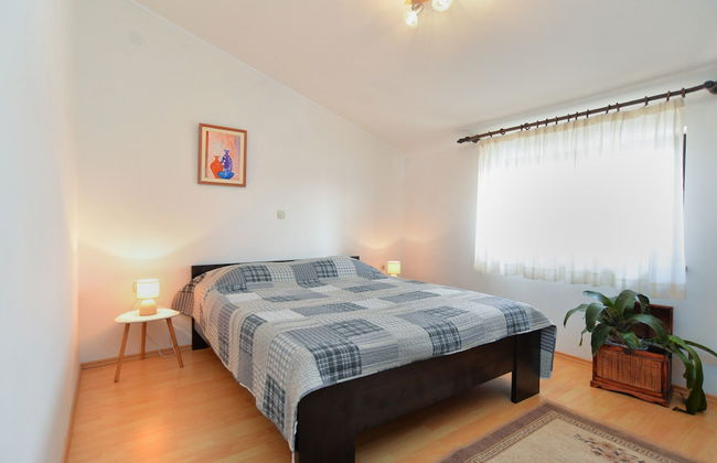 Apartment 1803 - Photo 5