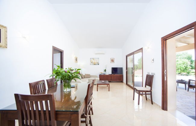 Villa With Pool & Terrace - Foto 17