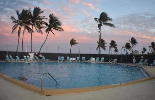 Pelican's Roost, Waterfront comfort at Venture Out - Foto 50