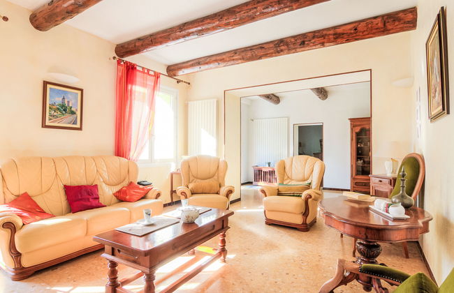 3 bedroom House in Althen-des-Paluds with private pool and garden - Photo 8