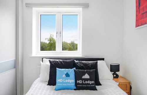 5-BR Home 7-Beds Wi-Fi Parking, Great for Contractors Peterborough, Wi-Fi - Foto 10