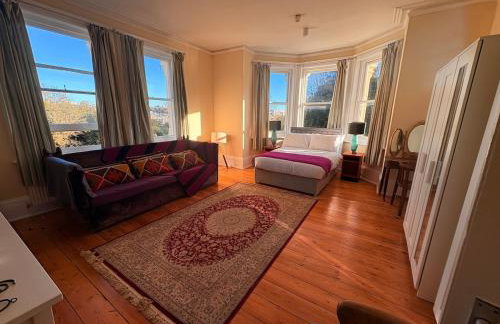 Westwood House, Hastings - Spacious 5 Ensuite Home Near Hastings Town & beach - Foto 34