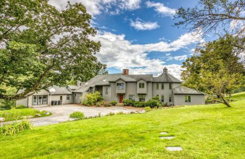 Berkshire Vacation Rentals: The Brookman: Renovated 6000 SF Estate On 40 Acres - Foto 48