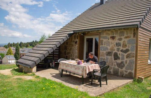 Village de gîtes Les Chalets de l'Aubrac - Foto 25