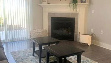 Main Floor 2 Bedroom Condo in Bettendorf - Foto 4