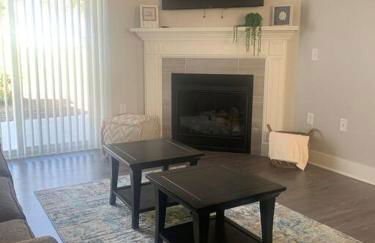 Main Floor 2 Bedroom Condo in Bettendorf - Foto 4