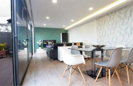 The Jolie - A Retreat in the City in an Entire House - Foto 45