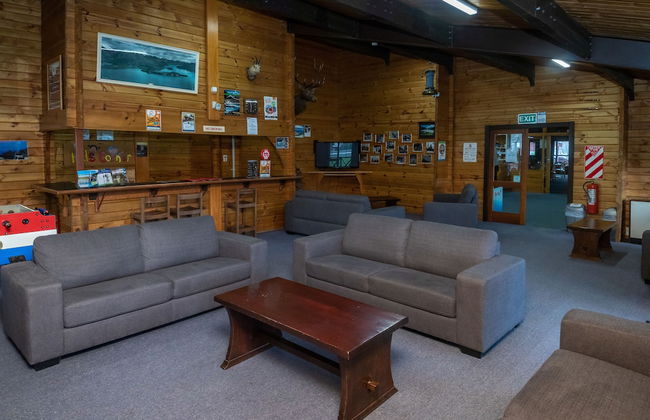 Te Anau Top 10 Holiday Park - Photo 80