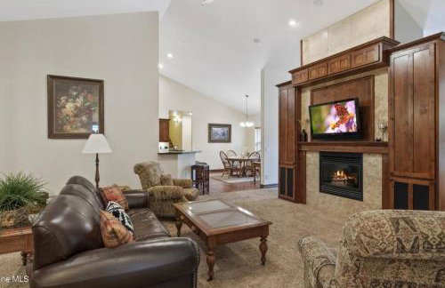 Beautiful Priest Lake Home on the Golf Course - Foto 8