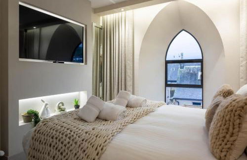 Arran Shores Luxury Shorefront Apartment 4 - Photo 9