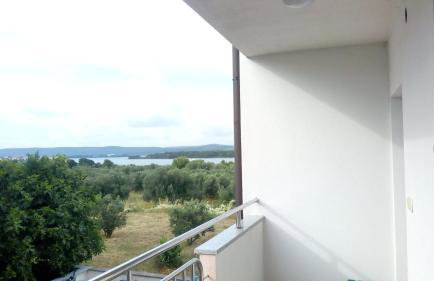 Grand Vista - Photo 23